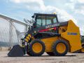 Мини-погрузчик XCMG XC7-SR740RU