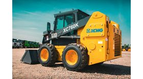 Мини-погрузчик XCMG XC760K