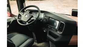 Седельный тягач Shacman SX4258Y3334X6000 6х4