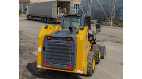 Мини-погрузчик XCMG XC7-SR760RU