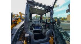Мини-погрузчик XCMG XC7-SR770RU