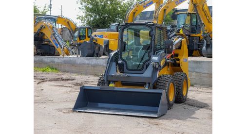 Мини-погрузчик XCMG XC7-SR770RU